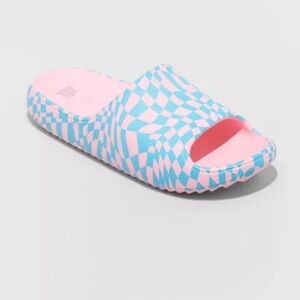Wild Fable Robbie Slides